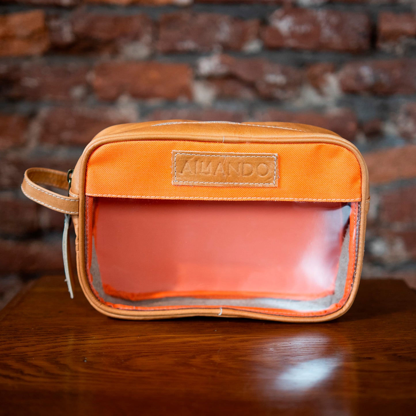 Necessaire con visor transparente