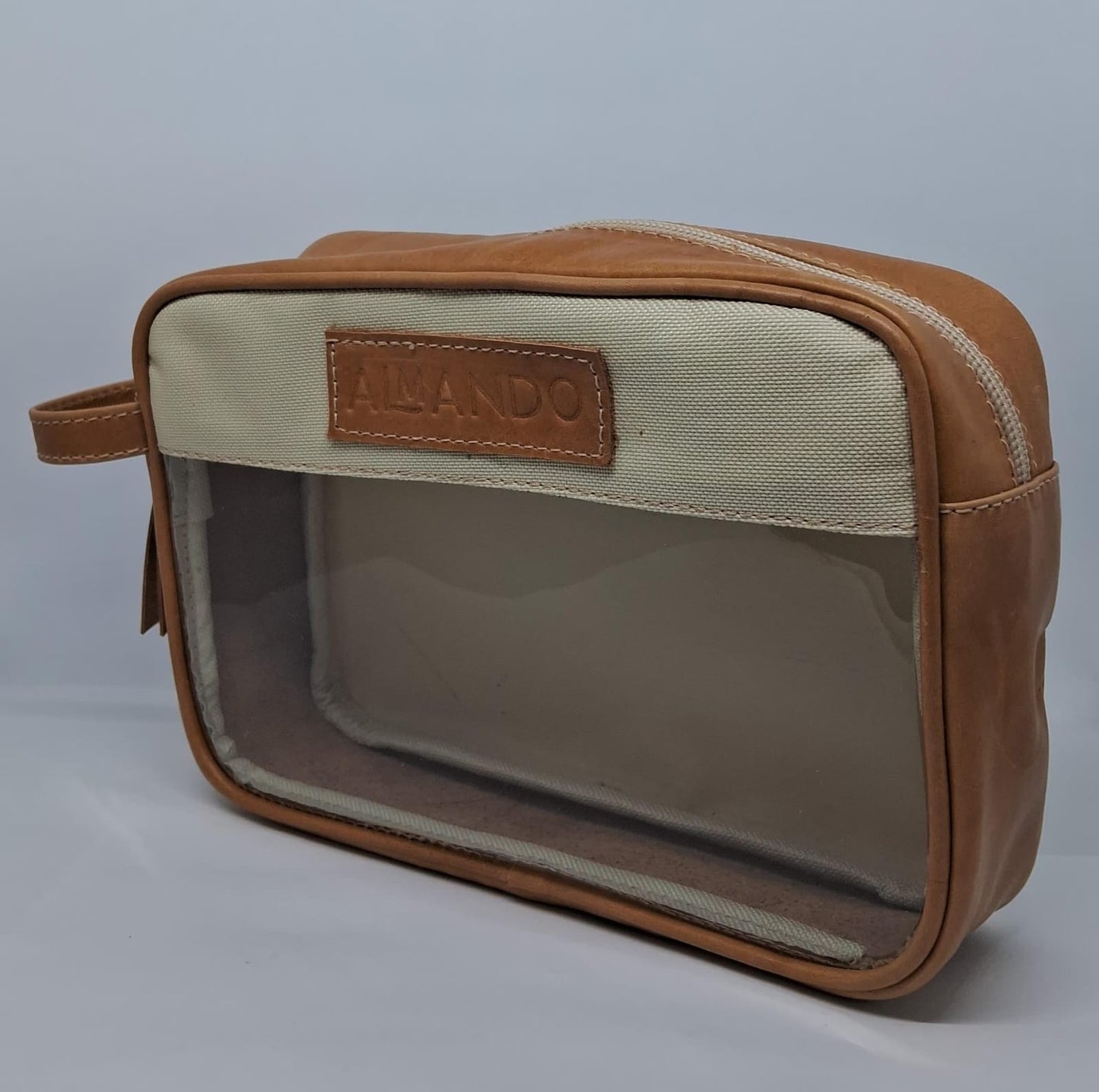 Necessaire con visor transparente